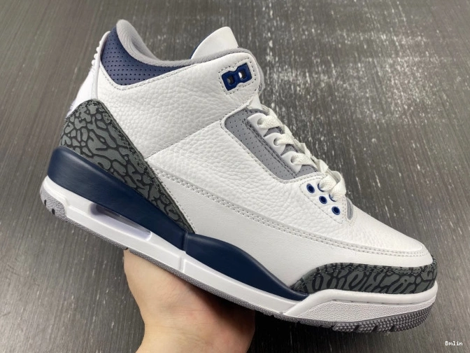 Boostmaster lin CT8532-140 Midnight Jordan Navy 3 Air 0705